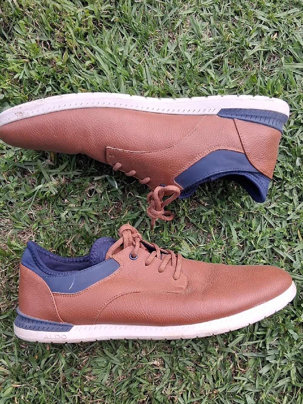 Aldo Men's Tan and Black Sneakers - Picture 3 of 13